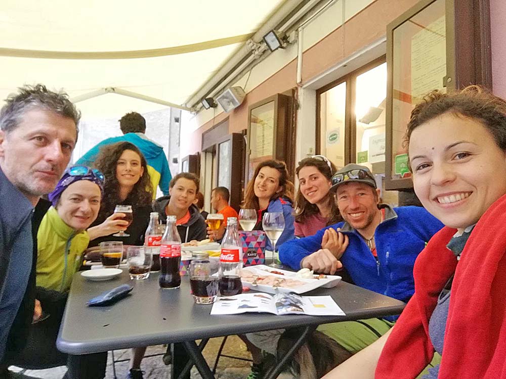 società guide alpine finale-climbing-arrampicata-finale ligure-liguria-corso arrampicata-corso climbing-sgaf-outdoor-arrampicata sul mare-esperienze verticali-corsi 12jpg