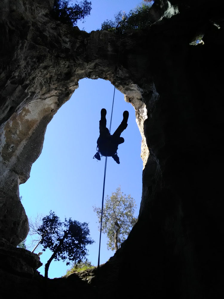 sgaf-società guide alpine finale-guide alpine-climbing-arrampicata-corsi-liguria-finale ligure-scalare-guide finale-vie lunghe-bric pianarella-paretone-grottadelledera-percorsoavventura-4