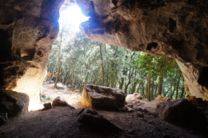 Grotta della Pollera